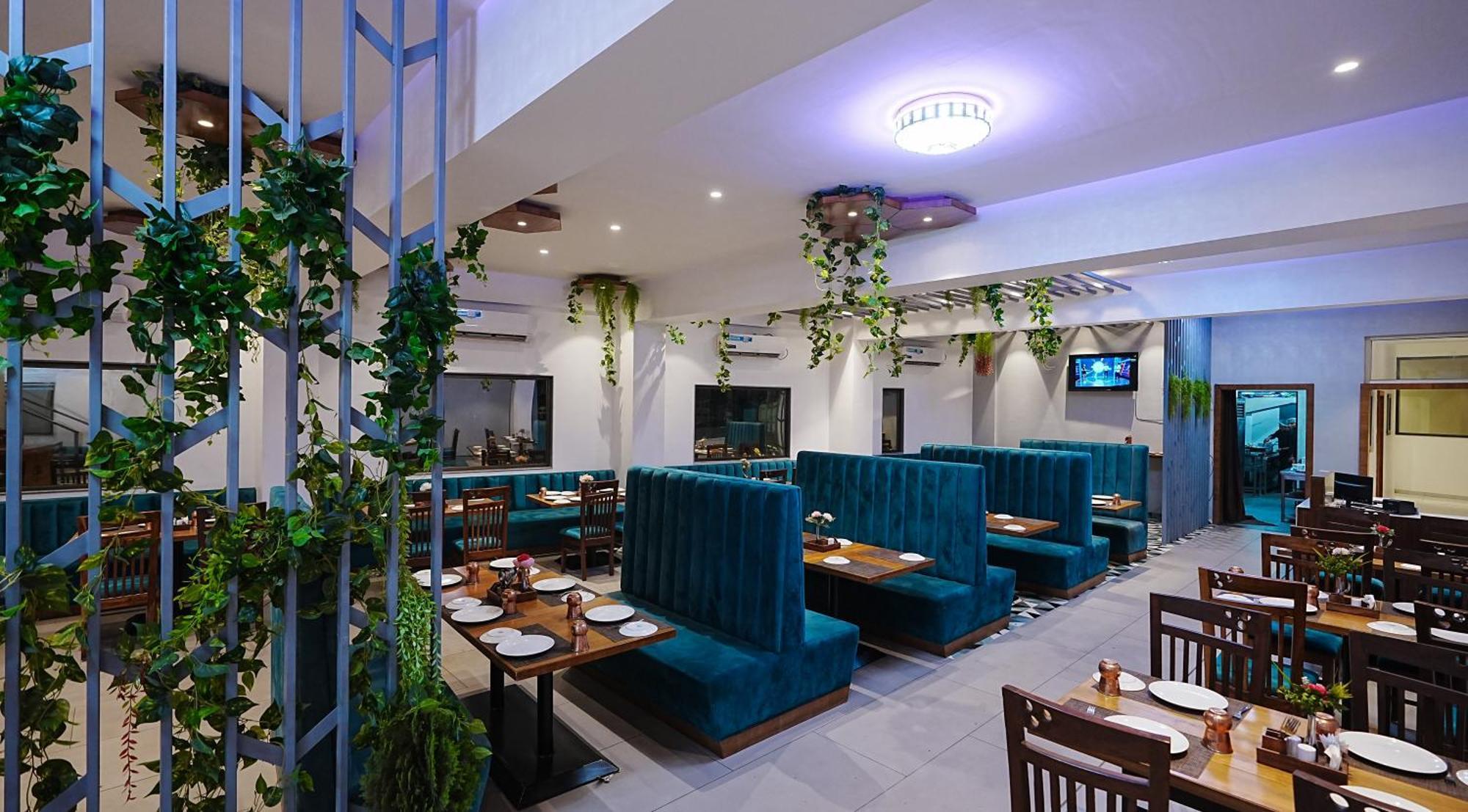 L P Regency, Pune Luaran gambar