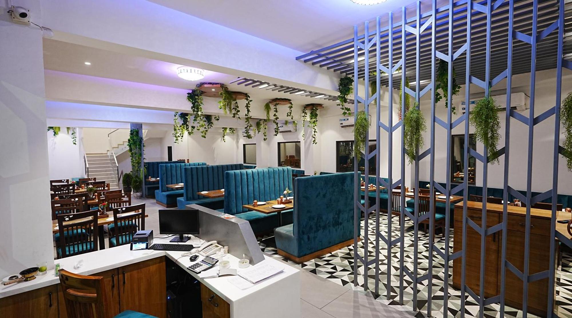 L P Regency, Pune Luaran gambar