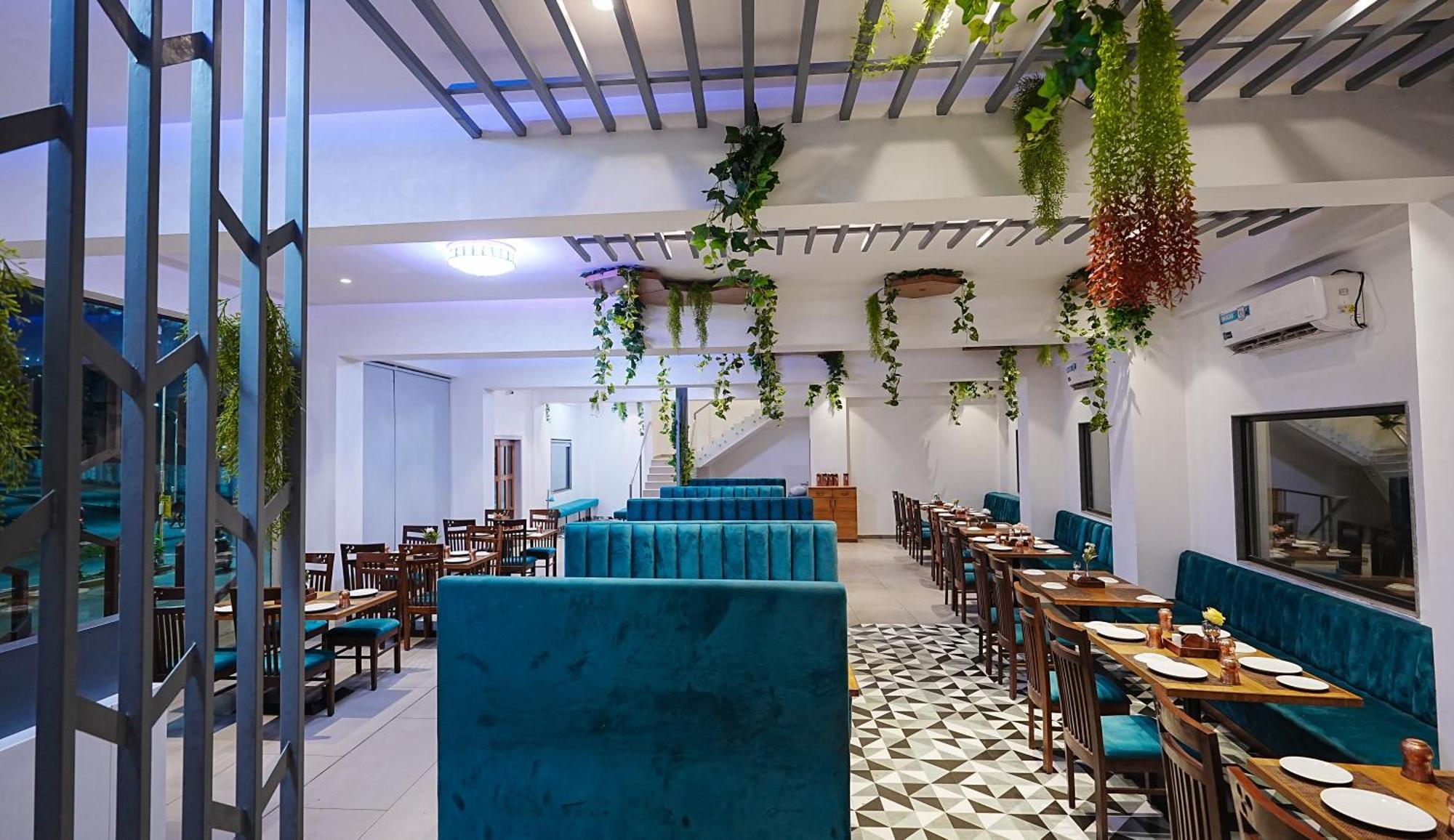 L P Regency, Pune Luaran gambar